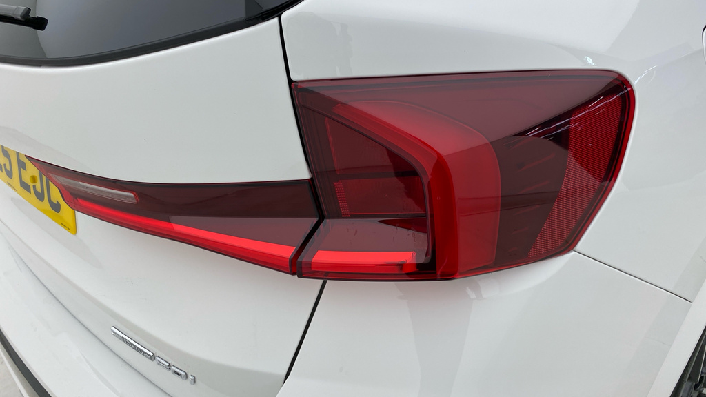 BMW X1 Xdrive 25E M Sport Step Black #40