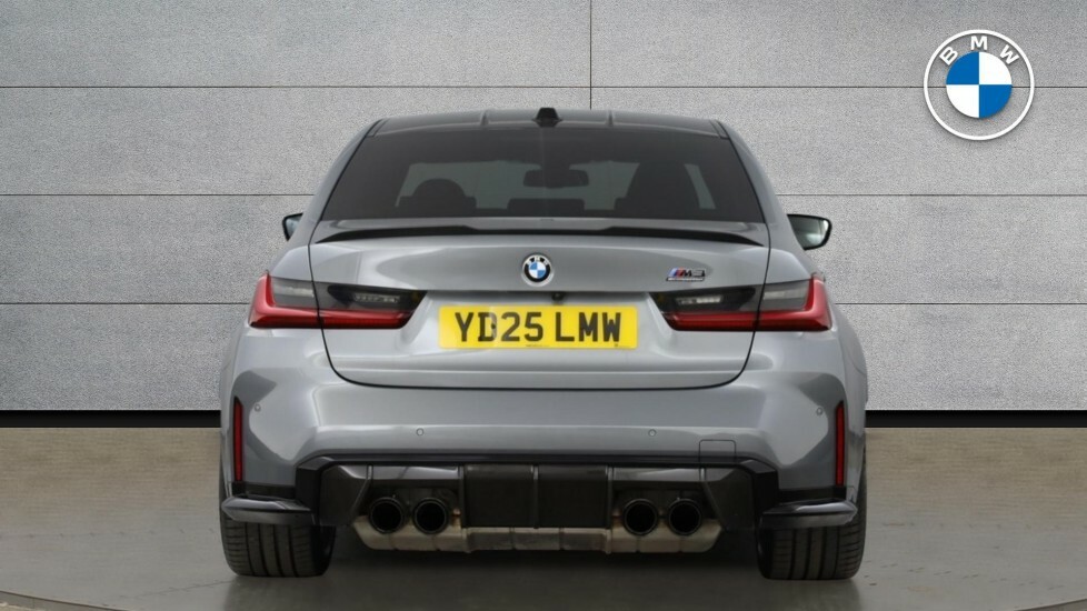 BMW M3 Xdrive 530 Competition M Step 2025 Black #15