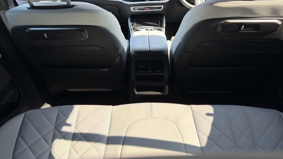 BMW X5 Xdrive M60i Mht Blue #42