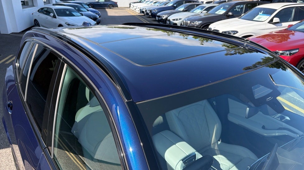 BMW X5 Xdrive M60i Mht Blue #26