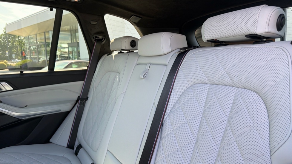 BMW X5 Xdrive M60i Mht Blue #48
