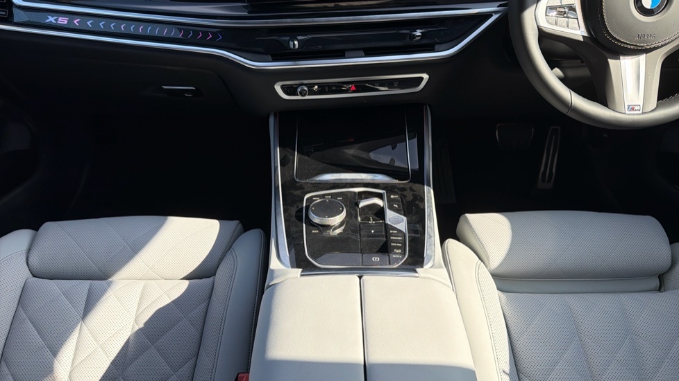 BMW X5 Xdrive M60i Mht Blue #32