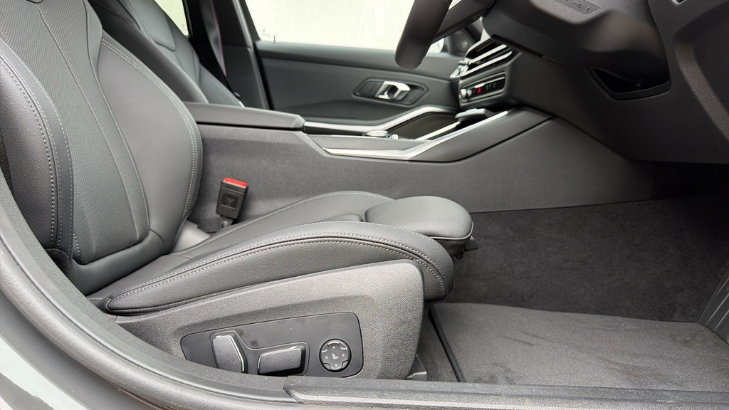 BMW 3 Series M340i Xdrive Mht 392 Step Blue #52