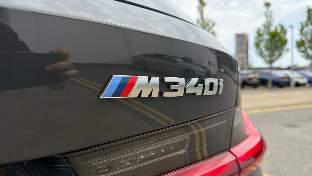 BMW 3 Series M340i Xdrive Mht 392 Step Blue #36