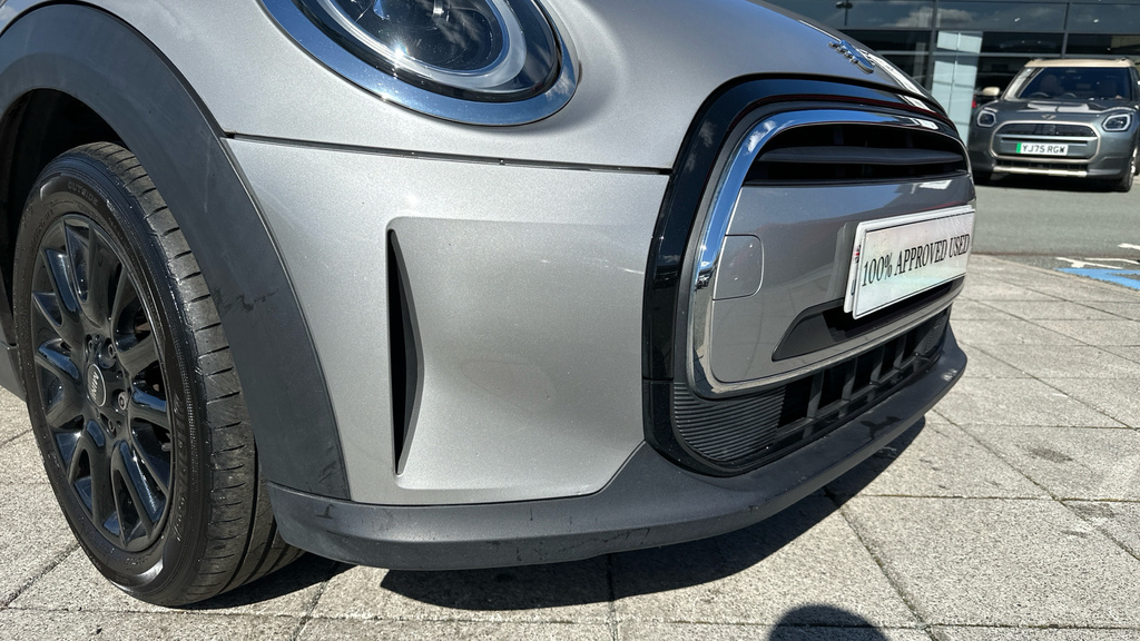 Mini Hatch F55 Mini 5-Door Cooper Exclusive Lci II Black #31