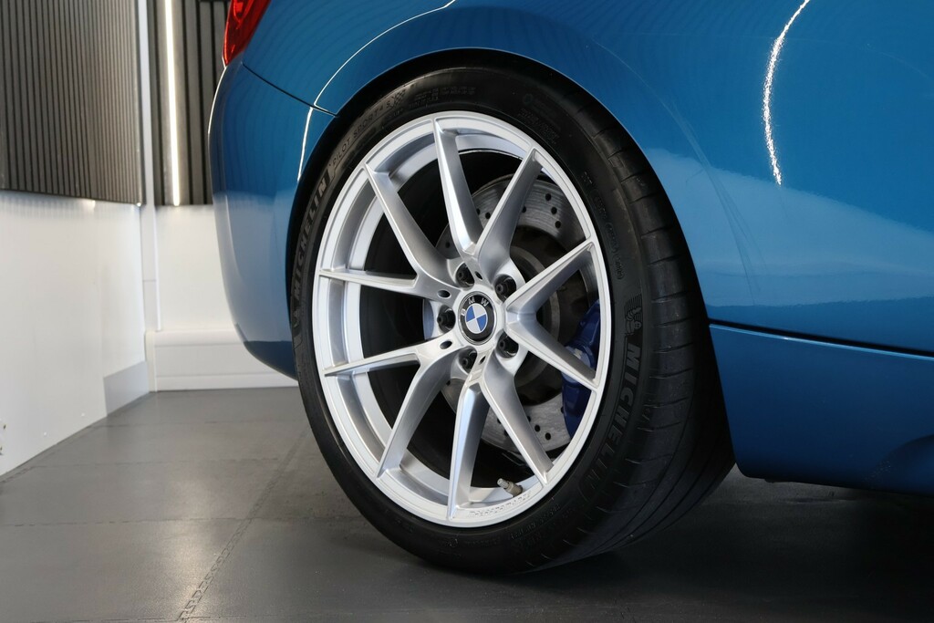 BMW M2 Coupe Dct Black #19