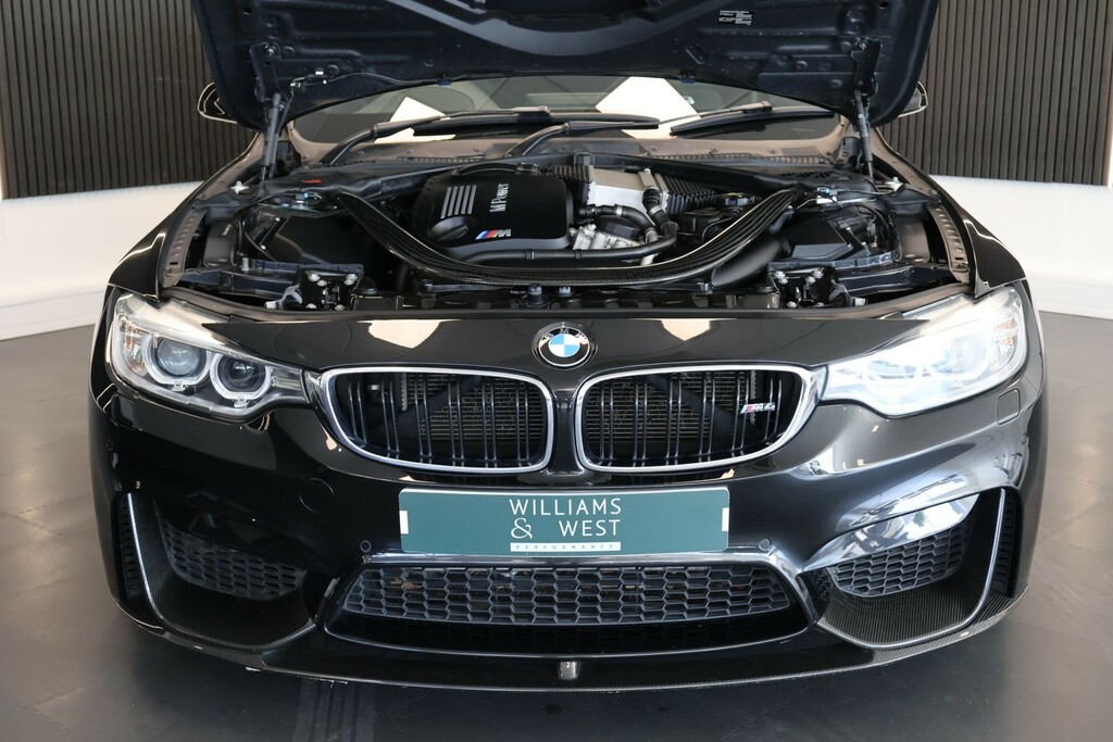 BMW M4 3L Null Black #4