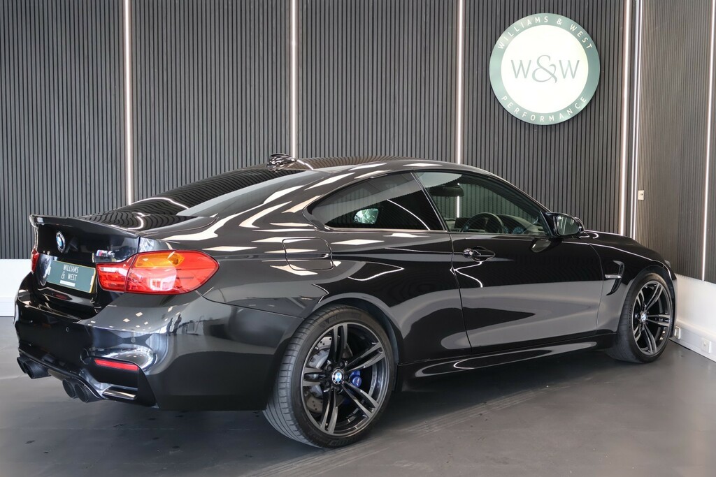 BMW M4 3L Null Black #7