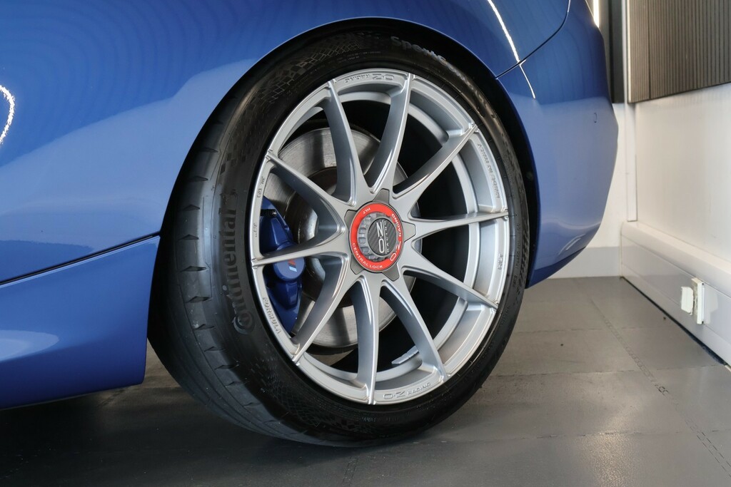 BMW 1 Series 3.0 M135i 3-Door Sports Blue #3