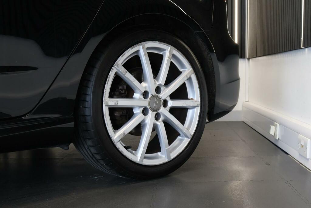 Audi A3 2.0 Tdi S Line Black #3