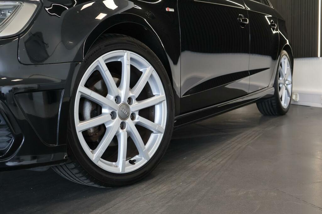 Audi A3 2.0 Tdi S Line Black #2