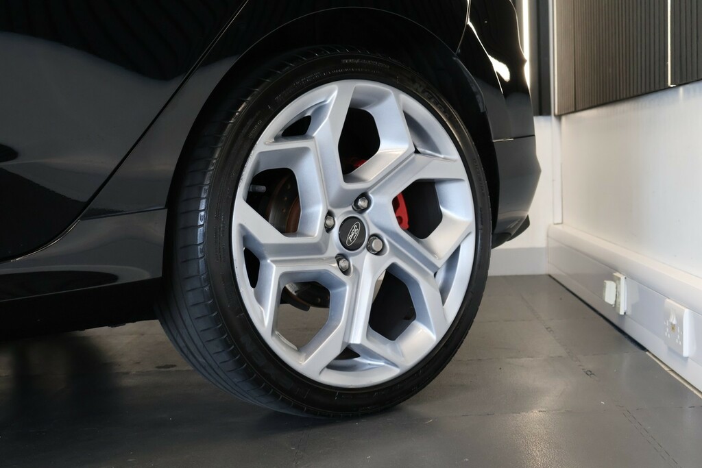 Ford Fiesta Hatchback 1.5 Fiesta St-3 1.5L Ecoboost 200 EA72YXE Black #3