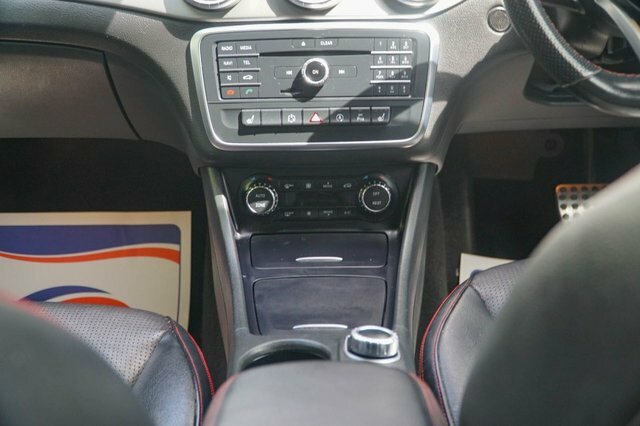 Mercedes-Benz CLA Class Cla200 Cdi Amg Sport 4-Door White #33