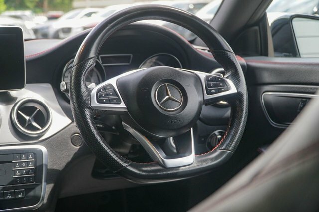Mercedes-Benz CLA Class Cla200 Cdi Amg Sport 4-Door White #34