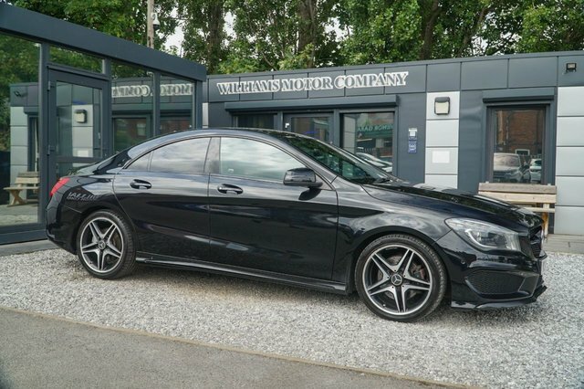 Mercedes-Benz CLA Class Cla200 Cdi Amg Sport 4-Door White #7