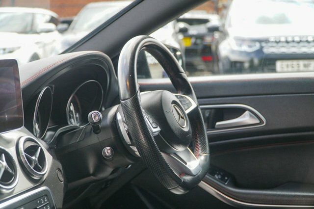 Mercedes-Benz CLA Class Cla200 Cdi Amg Sport 4-Door White #22