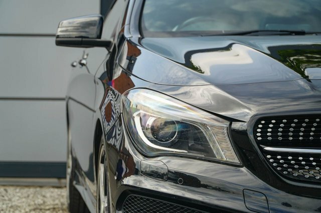 Mercedes-Benz CLA Class Cla200 Cdi Amg Sport 4-Door White #9
