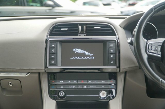 Jaguar F-Pace 2.0 D180 R-sport Suv Awd Euro 6 S Black #36