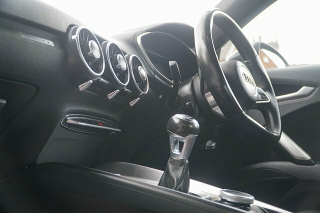 Audi TT 2L 2.0 Tfsi S Line Coupe S Tronic Euro White #25