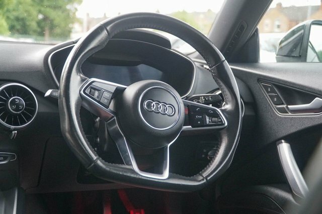 Audi TT 2L 2.0 Tfsi S Line Coupe S Tronic Euro White #32