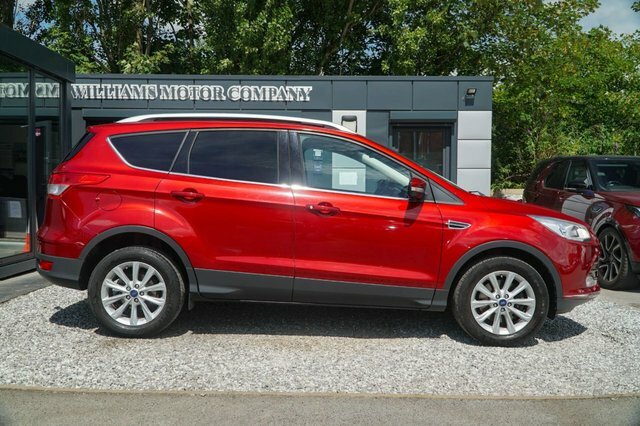 Ford Kuga 2016 2.0 Tdci Titanium Suv 2Wd E Red #6