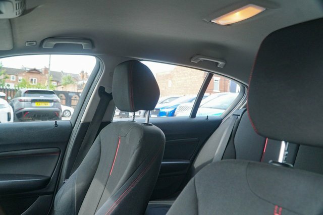 BMW 1 Series 120D Xdrive M Sport 5-Door Grey #21