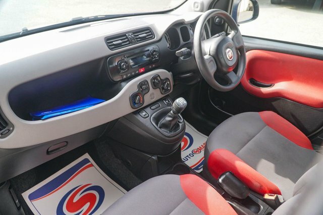 Fiat Panda 0.9 Twinair 4X4 Hatchback Euro 5 Green #30