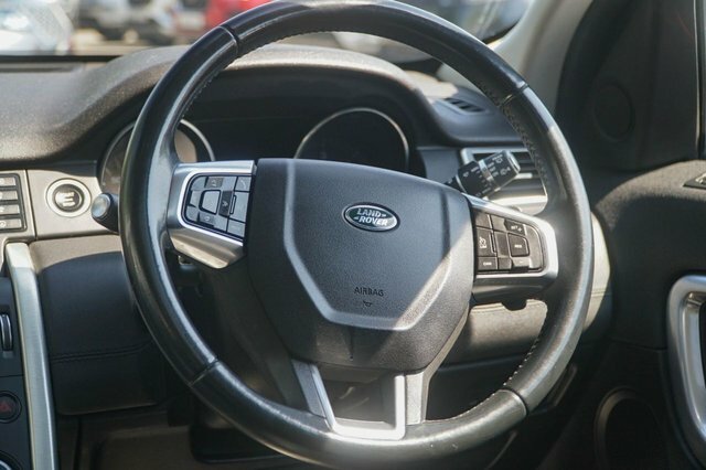 Land Rover Discovery Sport Hse Luxury White #39