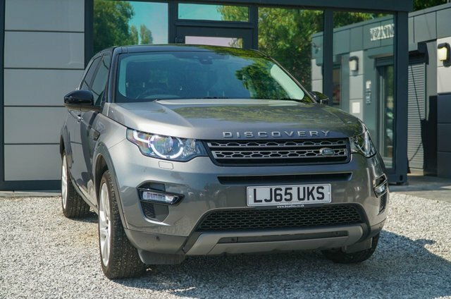 Land Rover Discovery Sport Hse Luxury White #9