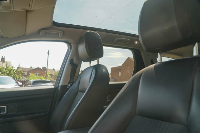 Land Rover Discovery Sport Hse Luxury White #24