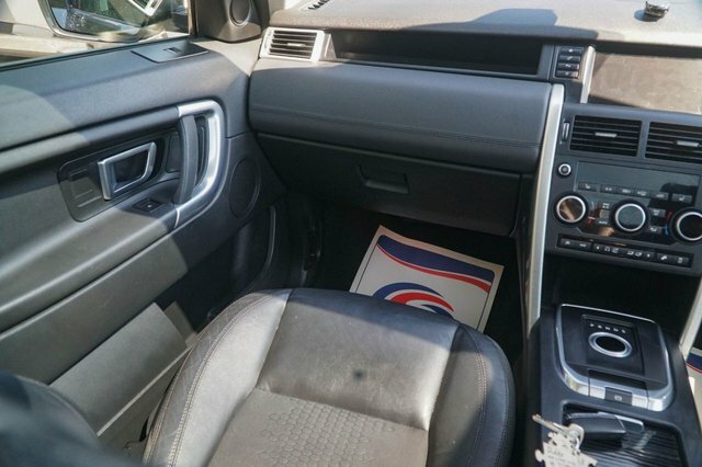 Land Rover Discovery Sport Hse Luxury White #43