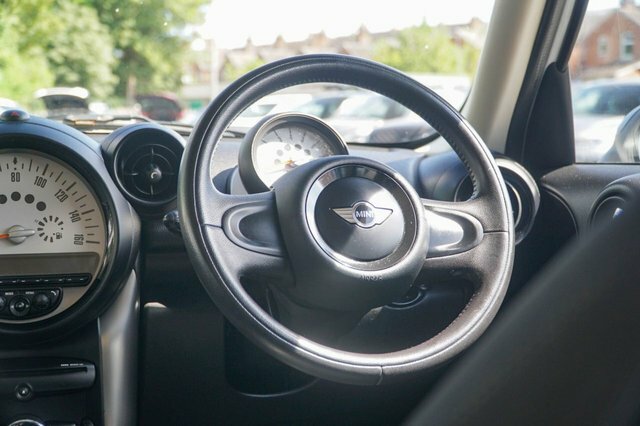 Mini Countryman 2 Cooper Black #34