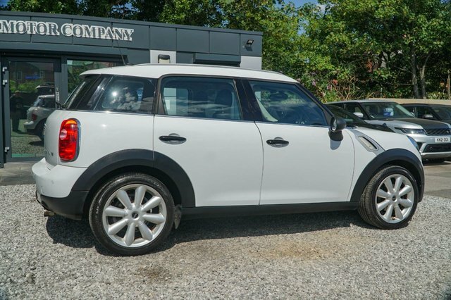 Mini Countryman 2 Cooper Black #48