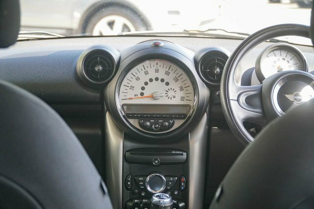 Mini Countryman 2 Cooper Black #45