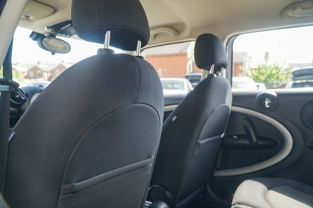 Mini Countryman 2 Cooper Black #32