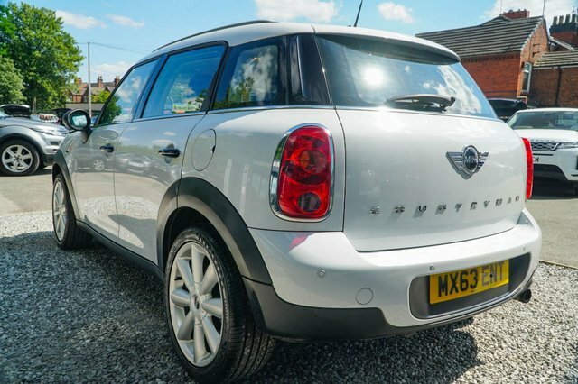 Mini Countryman 2013 1.6 One Suv Euro 6 Ss 9 White #5