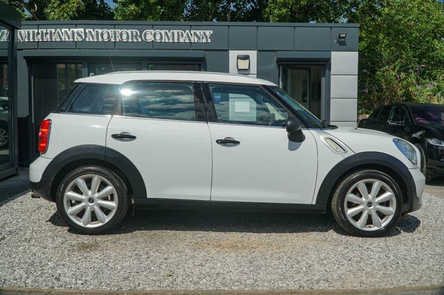 Mini Countryman 2 Cooper Black #49