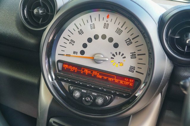 Mini Countryman 2 Cooper Black #60
