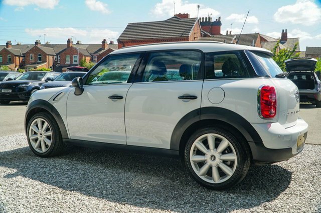 Mini Countryman 2 Cooper Black #40