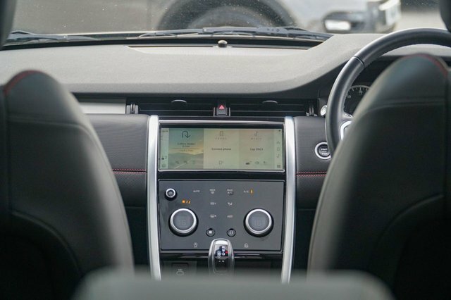 Land Rover Discovery Sport 2022 2.0 D200 Mhev R-dynamic Se Suv Aut FM22EFE White #4