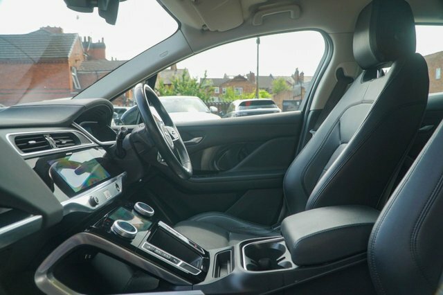 Jaguar I-Pace 2019 400 90Kwh S Suv 4Wd 400 Ps Black #2