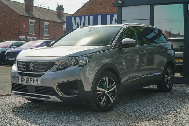 Peugeot 5008 2019 1.2 Puretech Allure Suv Eur Grey #3