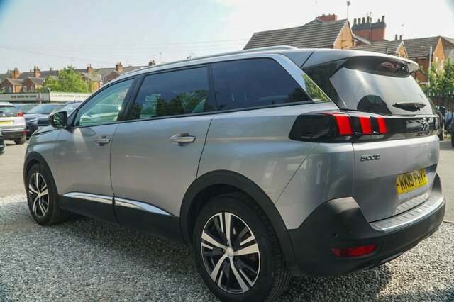Peugeot 5008 2019 1.2 Puretech Allure Suv Eur Grey #5