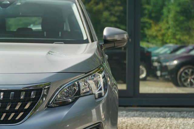Peugeot 3008 Puretech Ss Allure Blue #10