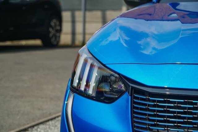 Peugeot e-208 Gt Black #11
