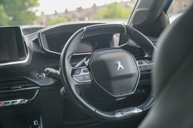 Peugeot e-208 Gt Black #22