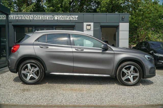 Mercedes-Benz GLA Class 2015 2.1 Gla200 Cdi Amg Line Suv Grey #6