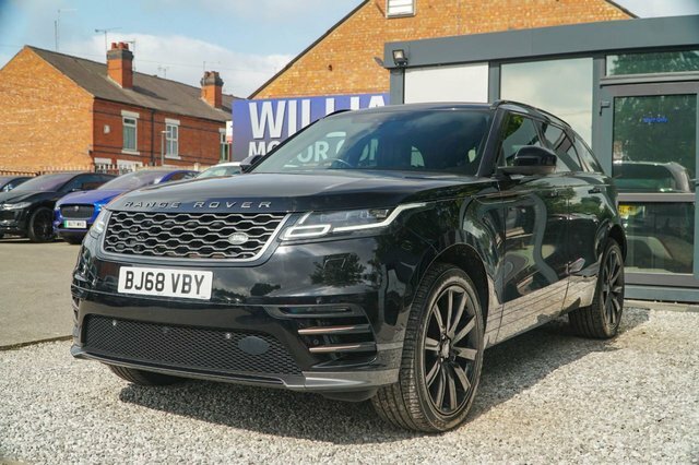 Land Rover Range Rover Velar 2018 2.0 D180 R-dynamic Hse Suv 4W Black #3