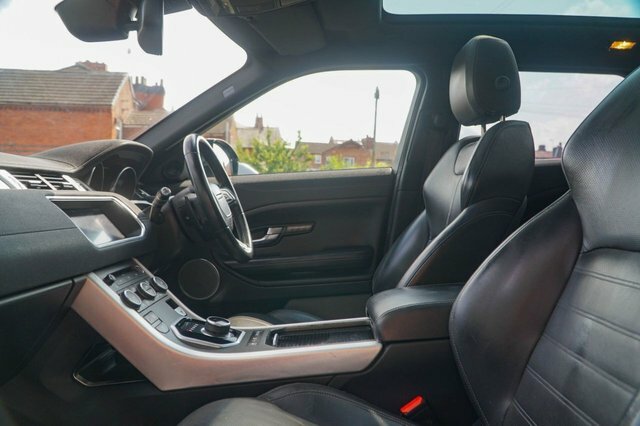 Land Rover Range Rover Evoque 2017 2.0 Td4 Hse Dynamic Lux Suv 4 Black #2