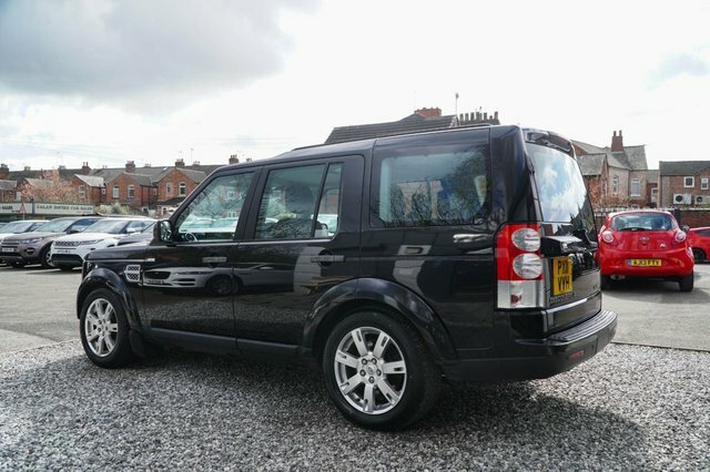 Land Rover Discovery 4 4 Black #15